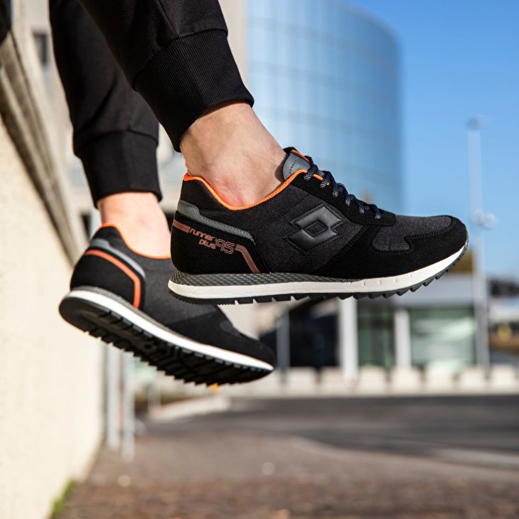 Zapatillas Running Lotto Runner '95 AMF Hombre Negras Gris | UR869456B3